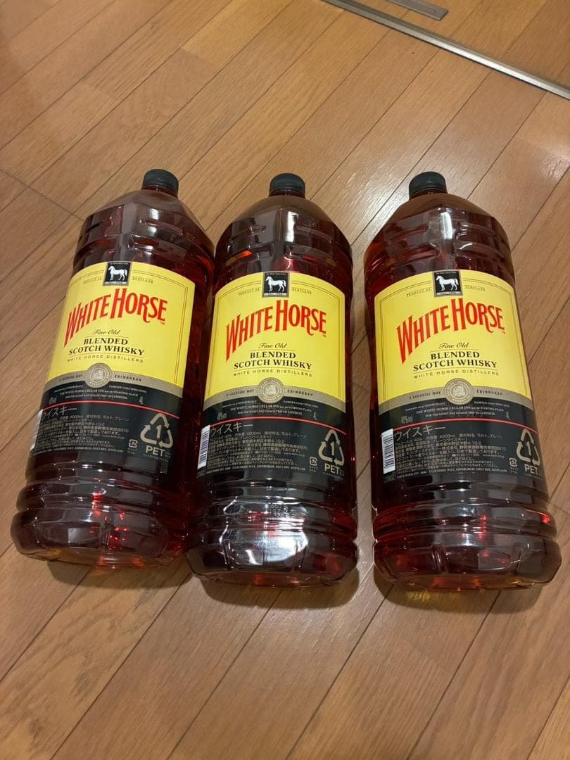ホワイトホース ファインオールド ペットボトル 4000ml【ウイスキー】　３本