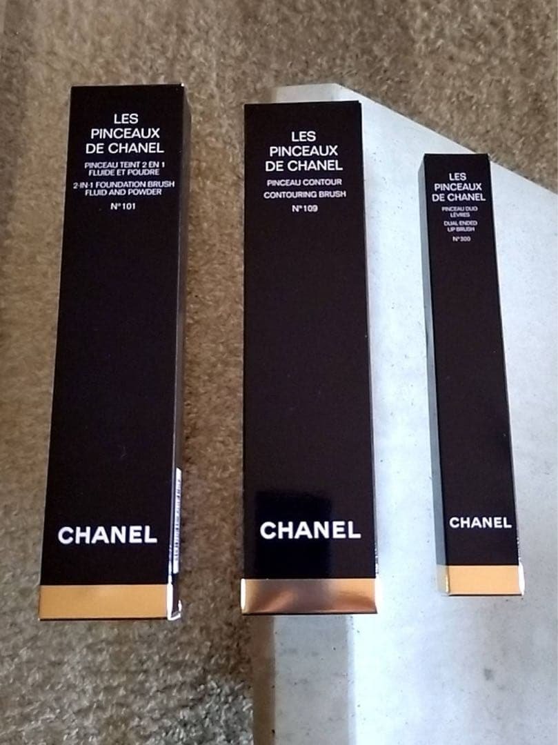 CHANEL メイク筆　３点セット