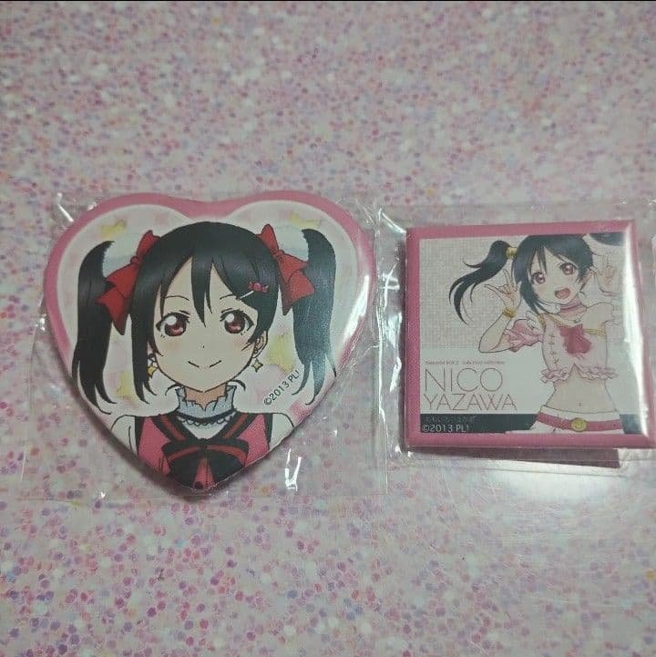 ラブライブ　μ's　矢澤にこ　5th　ガチャ　ハート型缶バッジ