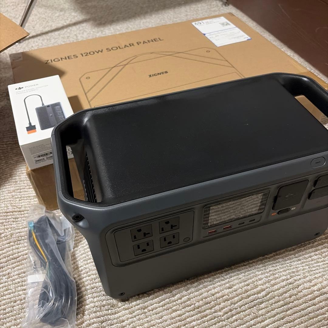 【年末年始価格】DJI power 1000v2 ソーラーパネル　アダプター