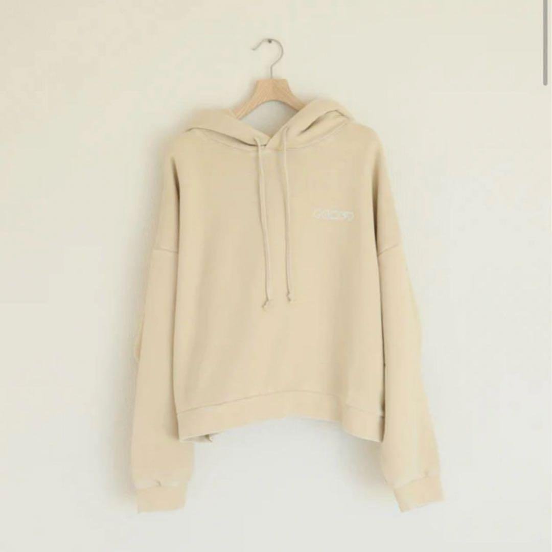 岩岡徹 COMFY フーディ　ベージュ