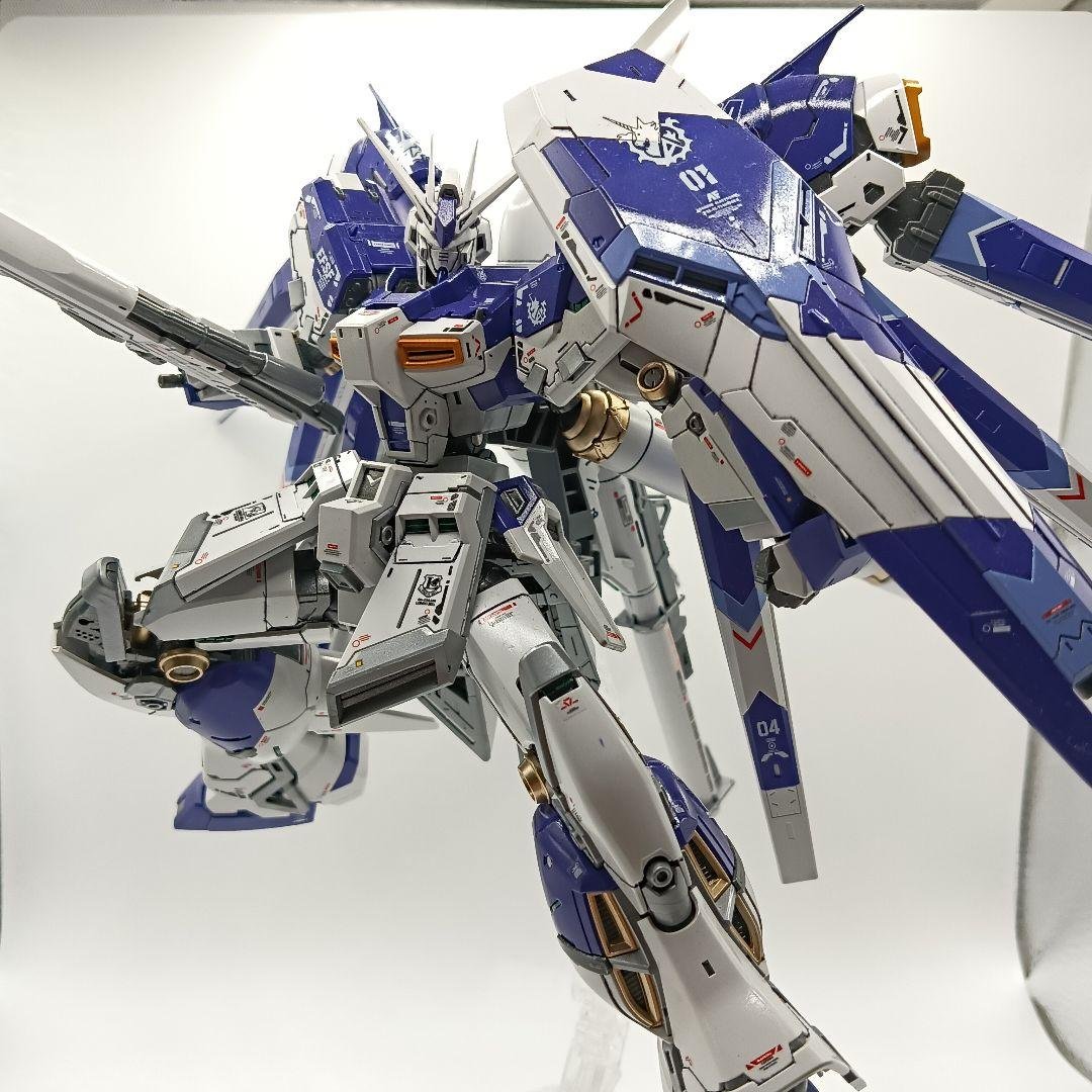 RGHiニューガンダム塗装完成品ジャンク