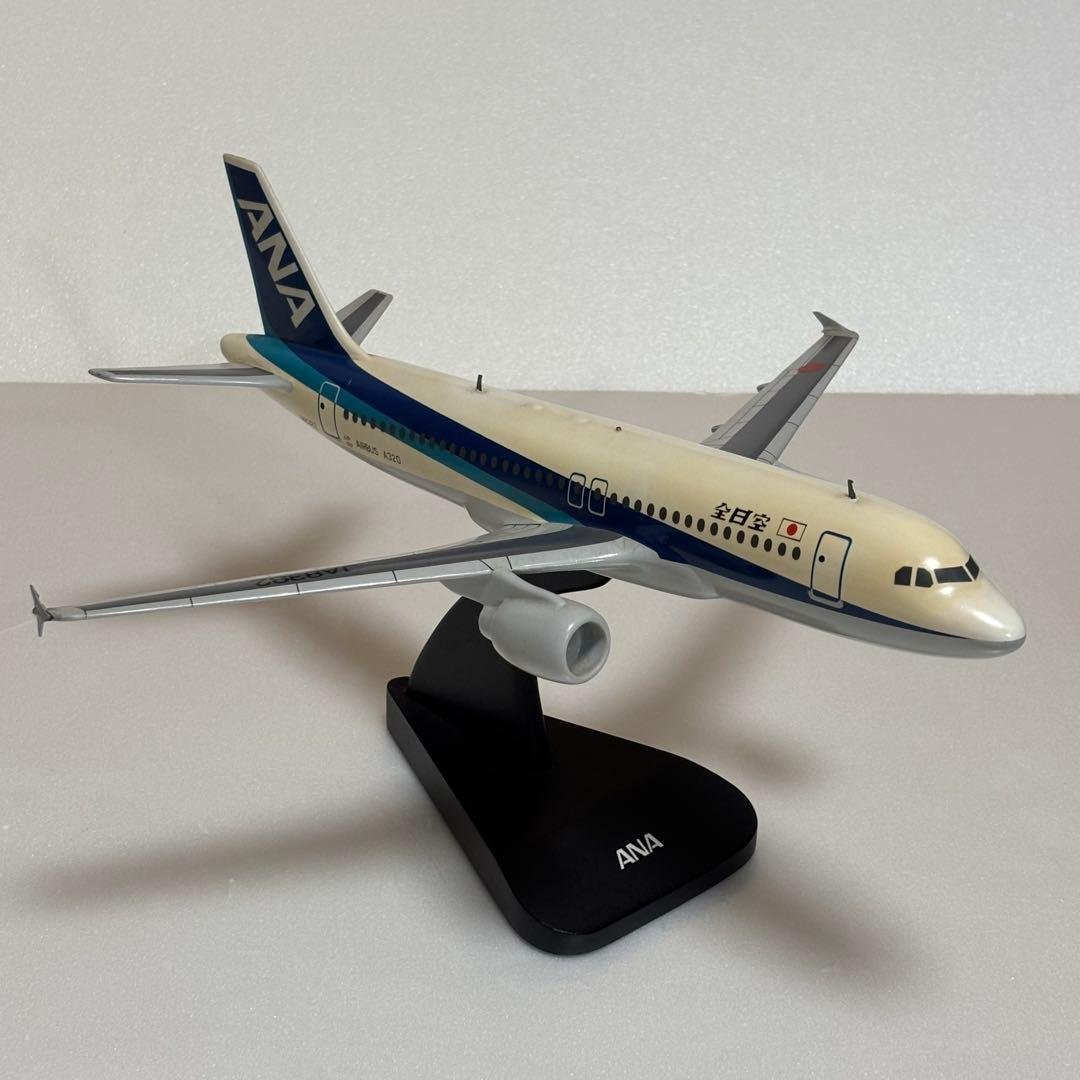 レア1/100 ANA全日空塗装　エアバスA320 JA8382