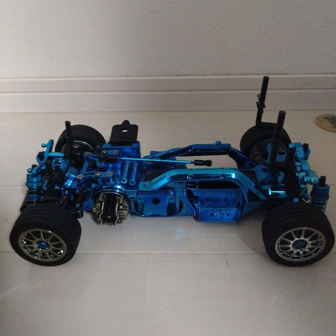 さ*こ様 タミヤ M05PROブルーメッキバージョン中古品オプションパーツ満載！