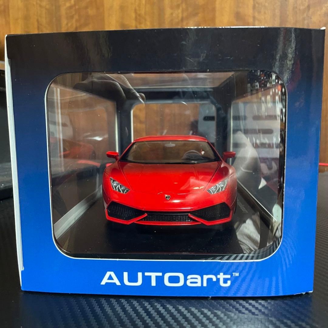 新品完全未開封品 オートアート 1/18ランボルギーニ ウラカン LP610-4