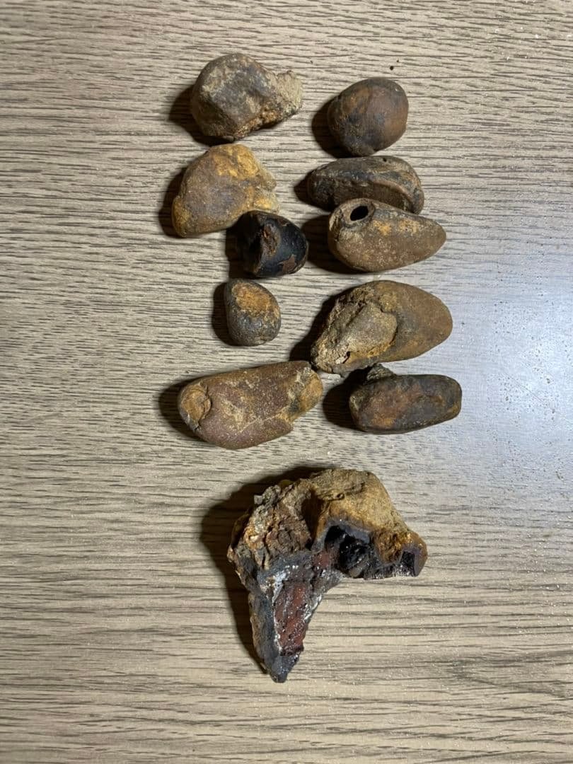 鈴石，鳴石