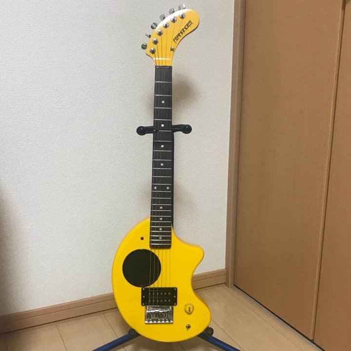 ギター アンプ内蔵ギター 【美品】