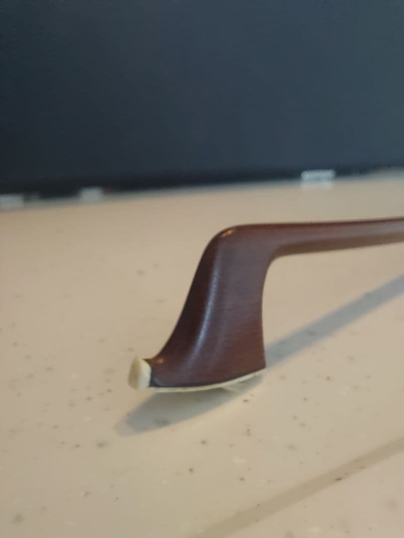 ビオラ弓