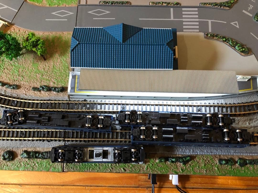東京マルイPROZ完成ジオラマコース基本セットZゲージ精密鉄道模型