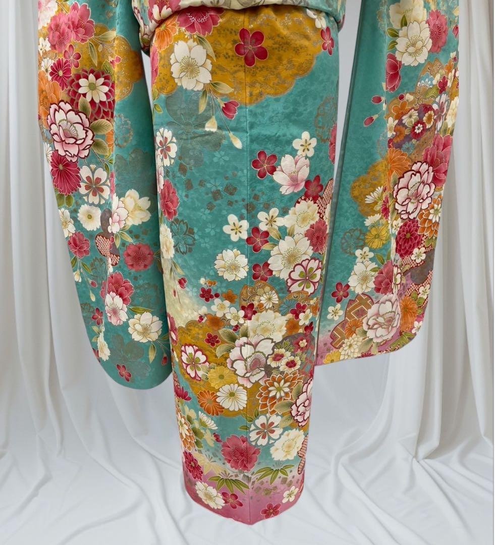 ❣️期間限定お値下げ❣️(5379夏) ✿ 振袖フルセット ✿ 四季の花 金駒刺繍